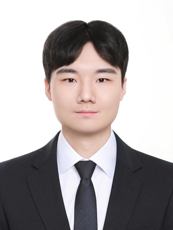 강동현 사진